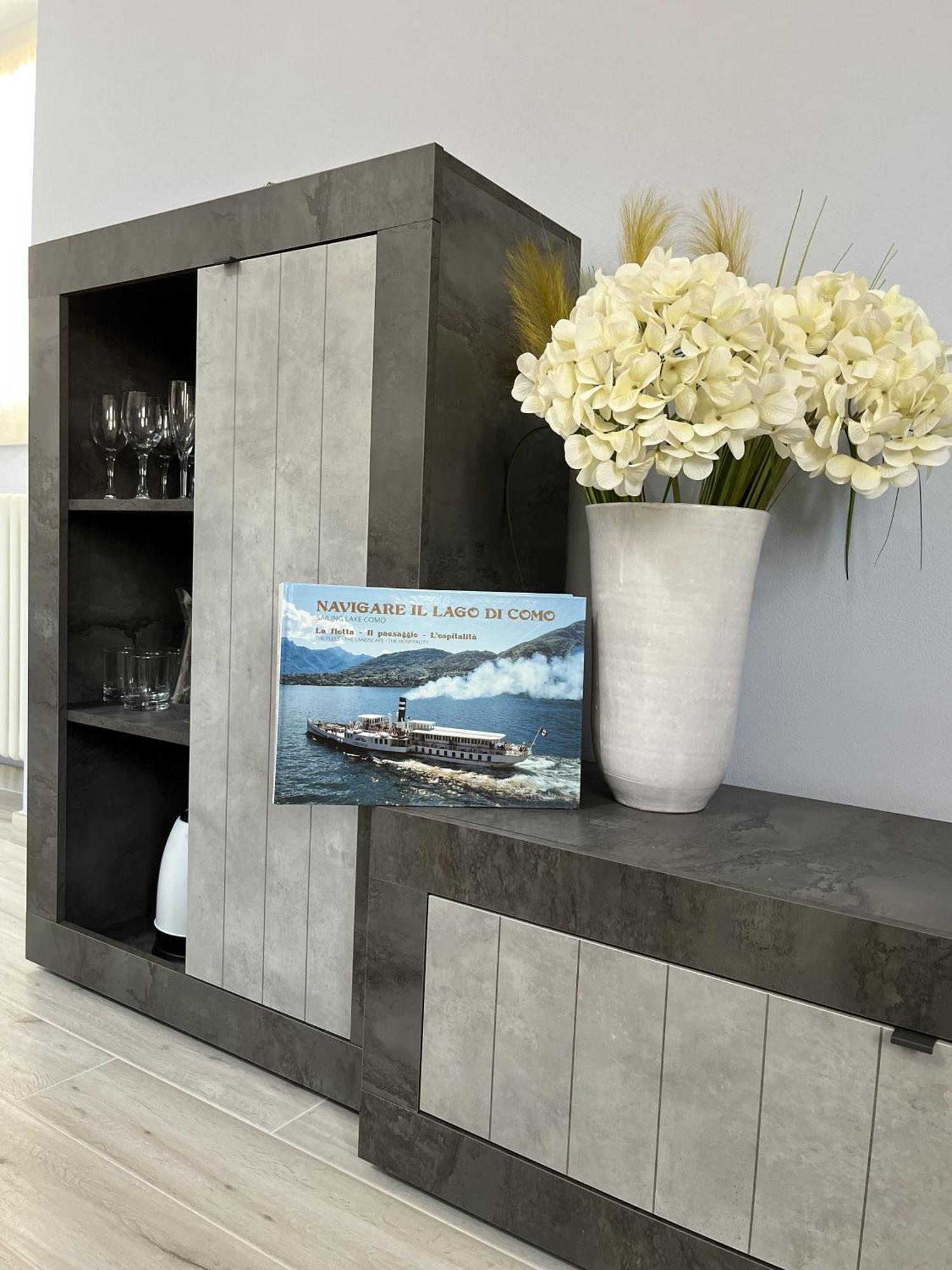 Casa Castellana Apt 1 E Casa Castellana Apt 2 ซาลา โคมาชีนา ภายนอก รูปภาพ